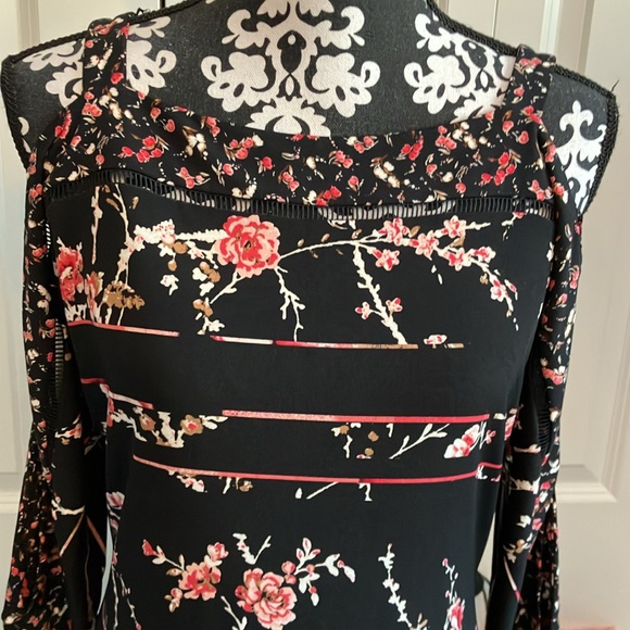 WHBM cold shoulder raglan sleeve black dress with pink floral striped design - Picture 2 of 15